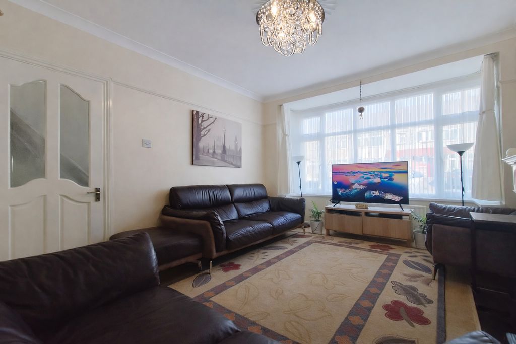 Photo 10- click for photo gallery